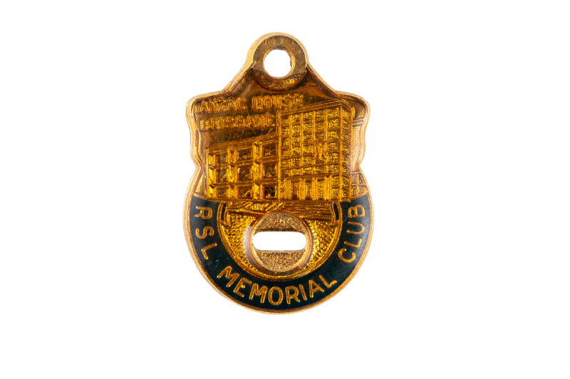 Membership fob for the Anzac Memorial Club. Anzac House can be seen on the upper half of the badge, while the circular slot likely accommodated an annual membership clip like that worn on the crown of the badge.