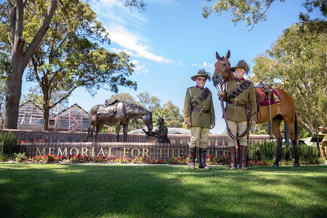 Australian Light Horse Association Queensland Director, Kym Flehr; and Troop Commander of the 11th Light Horse Darling Downs, Chris Rowen with his horse, Frazzle