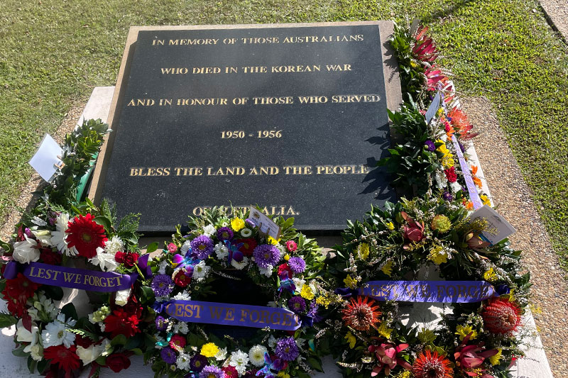memoralia of korean war veterans