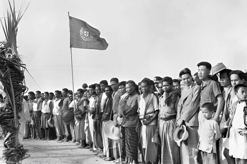 Locals in Portuguese Timor in 1945