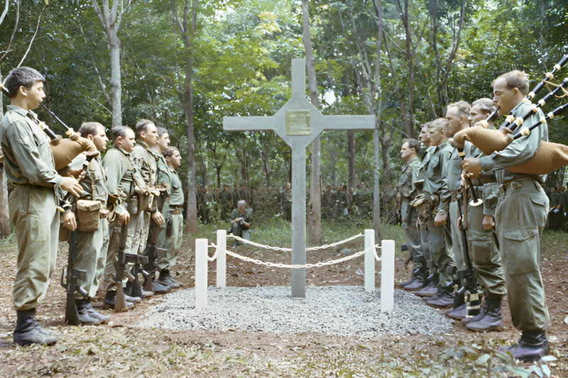 Long Tan Cross