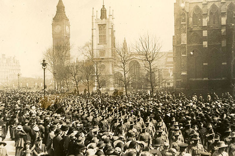 Australian troops march through London on ANZAC Day 1916