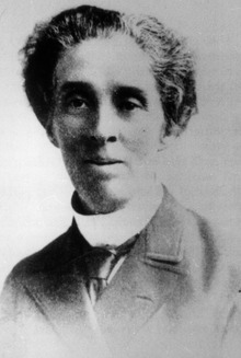 Dr Lilian Violet Cooper