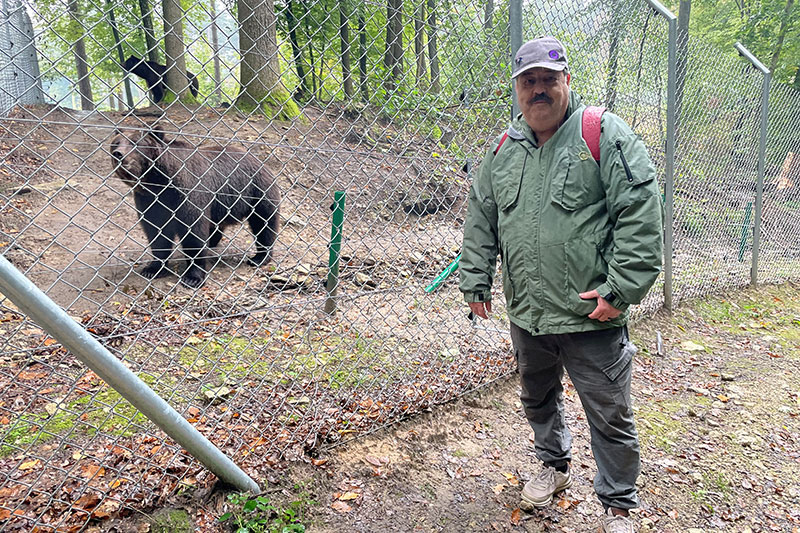 Australian Animal Aid in Ukraine zoo Nigel Allsopp RSL Queensland