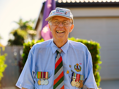 Veteran commemorating on ANZAC Day
