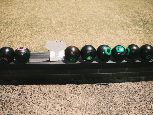 Lawn bowls
